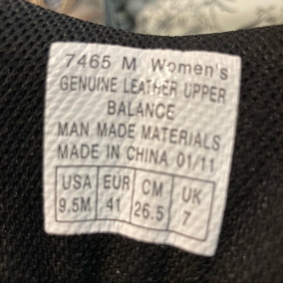 VASQUE Sz 9.5  Leather Gore-Tex Vibram Soles Hiking Boots - Picture 6 of 15